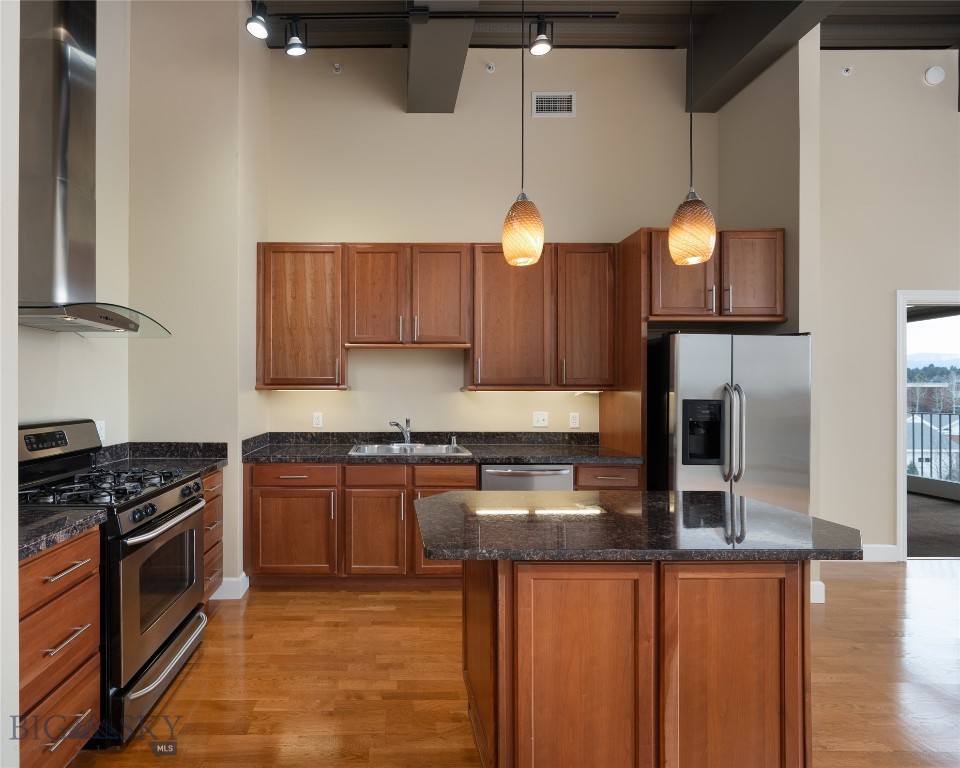 140 Village Crossing, Bozeman MT 59715