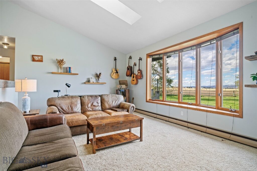 606 Frank Road, Belgrade MT 59714