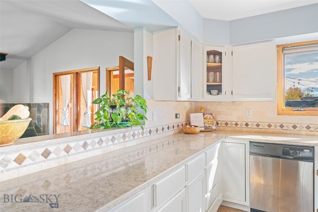 606 Frank Road, Belgrade MT 59714