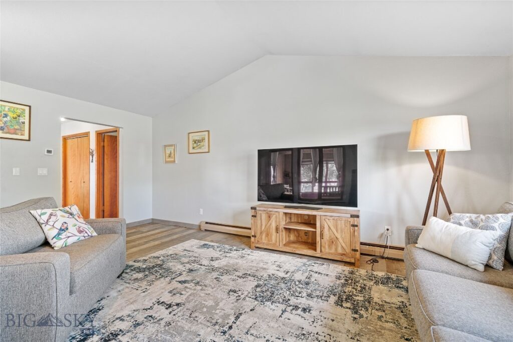 606 Frank Road, Belgrade MT 59714