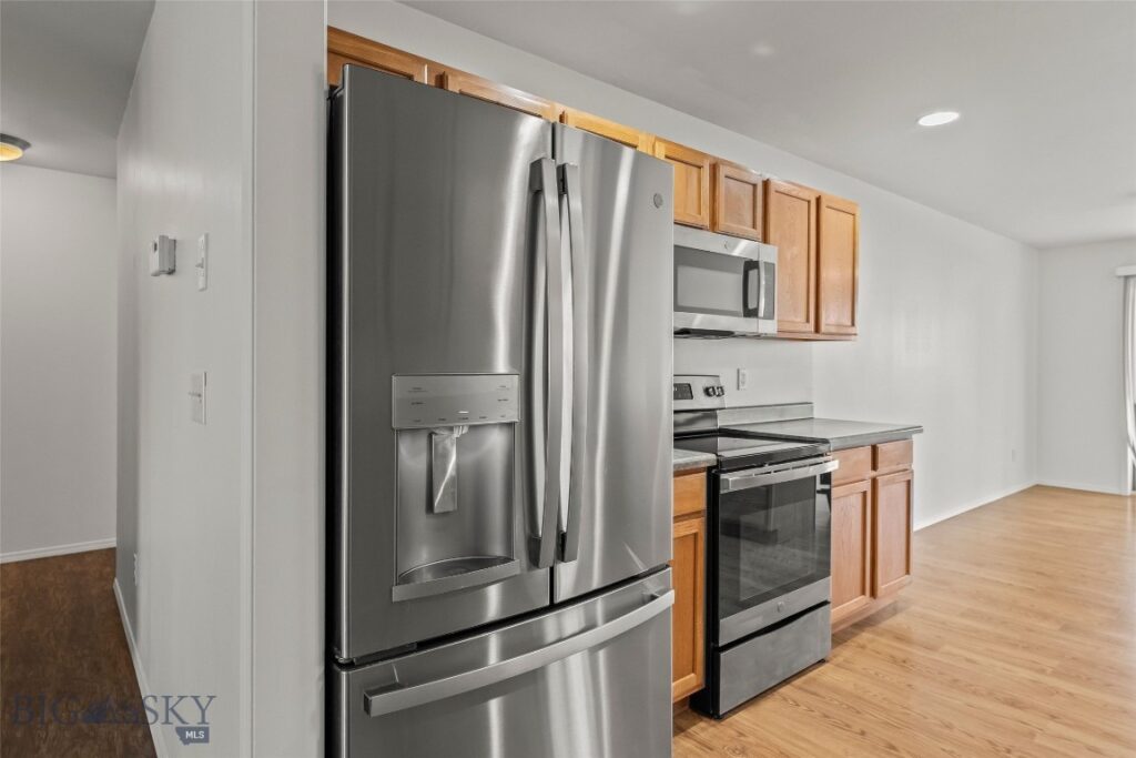 520 N River Rock Drive, Belgrade MT 59714