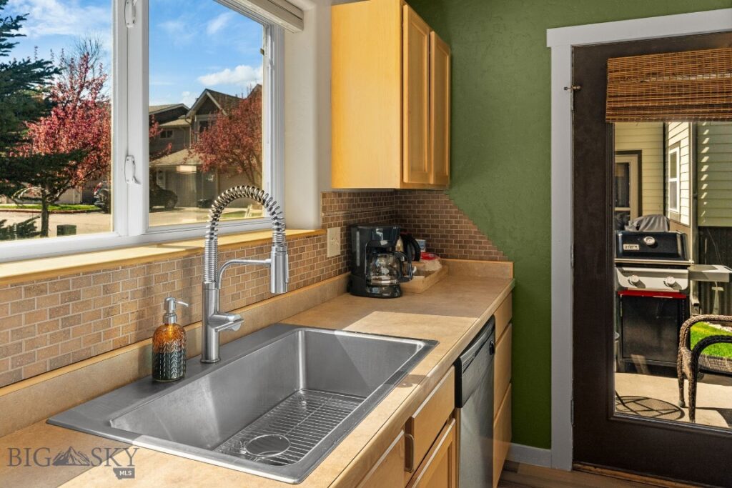 2942 Warbler Way, Bozeman MT 59718