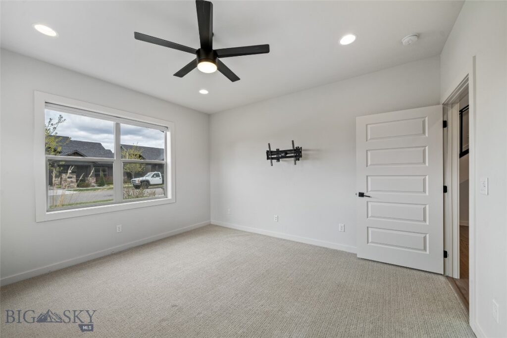 2184 Dennison Lane, Bozeman MT 59718