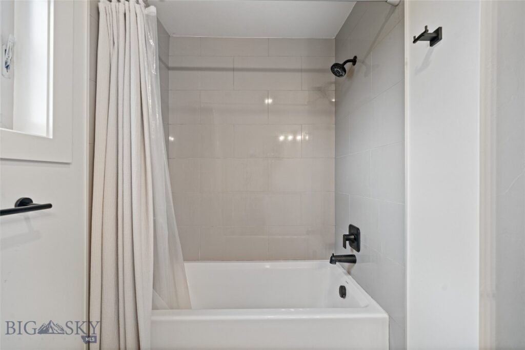 2184 Dennison Lane, Bozeman MT 59718