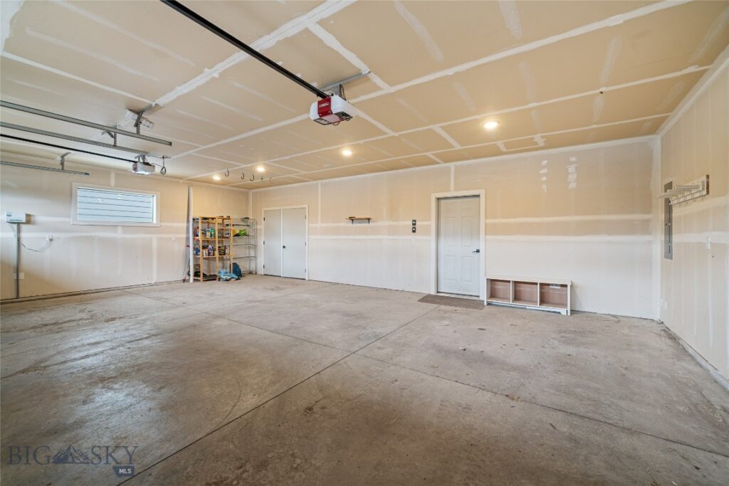 2184 Dennison Lane, Bozeman MT 59718