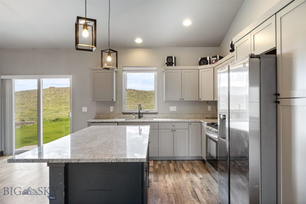 1215 Sweetgrass Lane, Livingston MT 59047