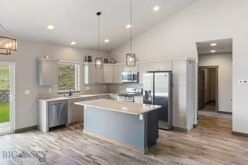 1215 Sweetgrass Lane, Livingston MT 59047