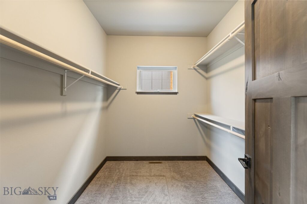 1215 Sweetgrass Lane, Livingston MT 59047