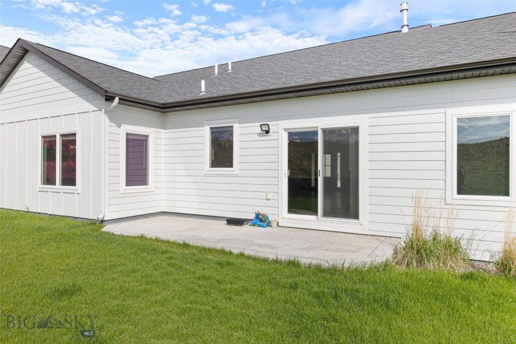 1215 Sweetgrass Lane, Livingston MT 59047