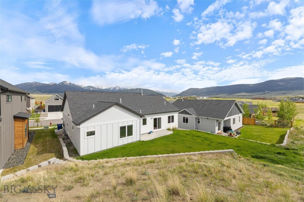 1215 Sweetgrass Lane, Livingston MT 59047