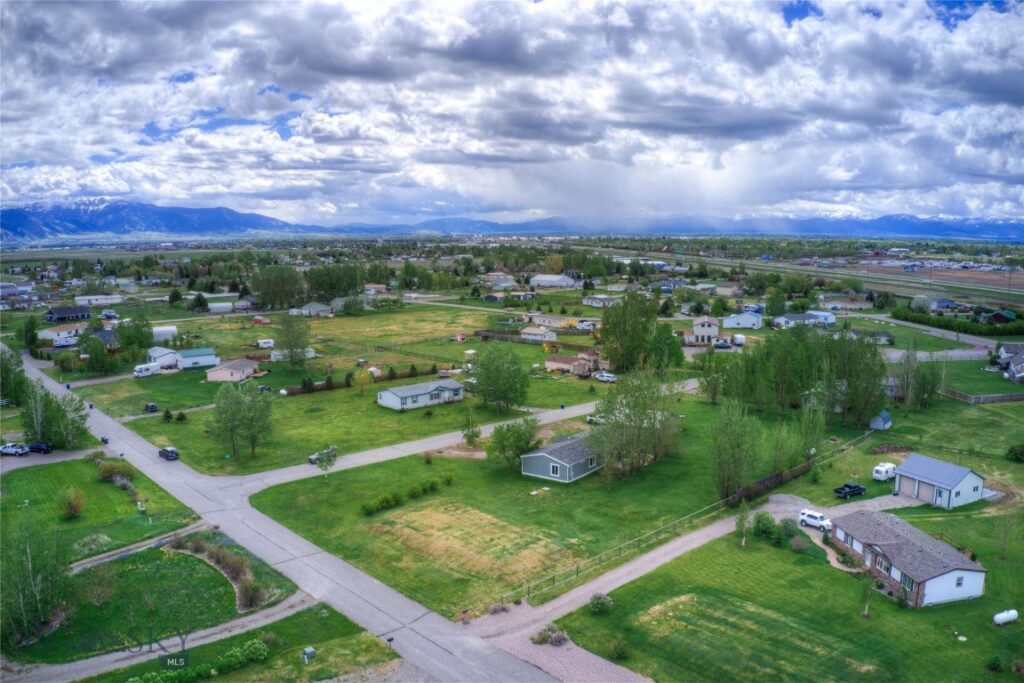 115 Chisler Drive, Belgrade MT 59714