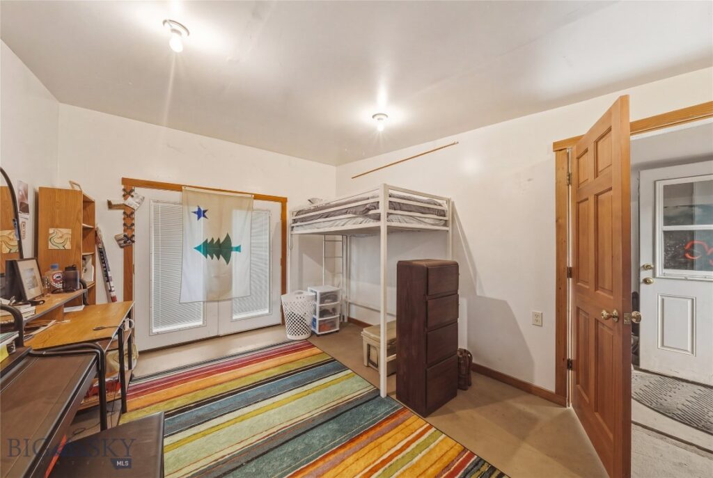 407 S 10th Avenue, Bozeman MT 59715