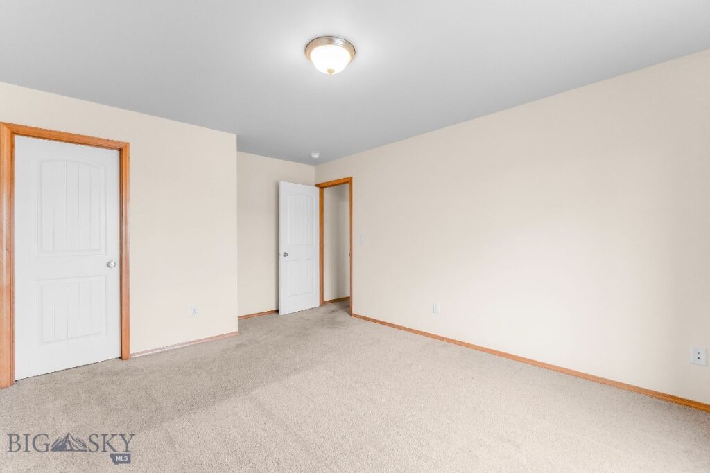940 N River Rock Drive, Belgrade MT 59714