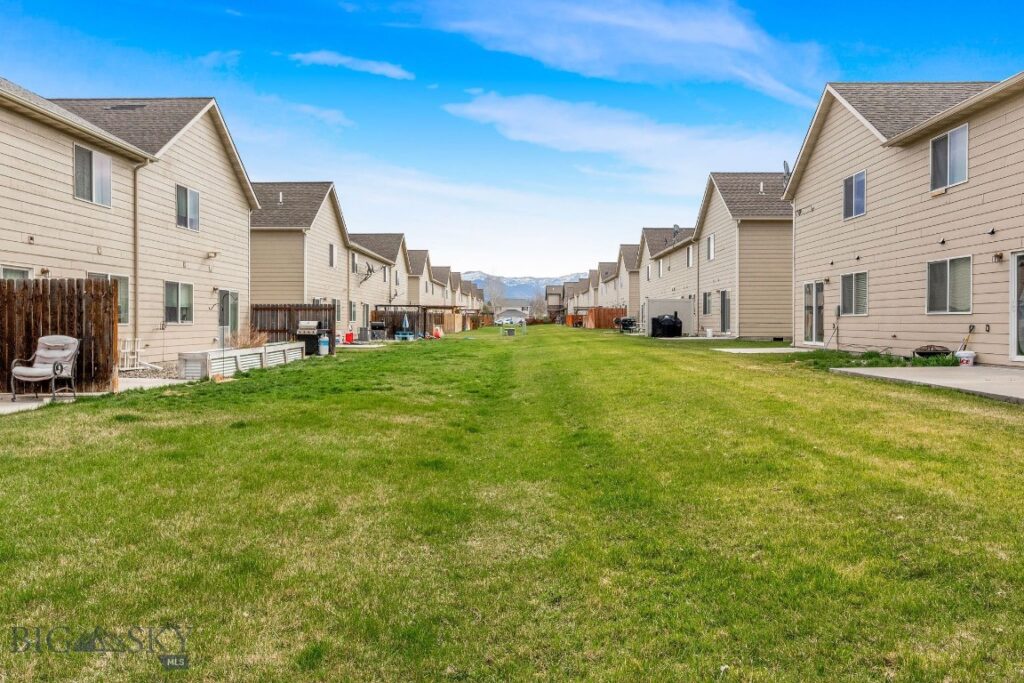 940 N River Rock Drive, Belgrade MT 59714