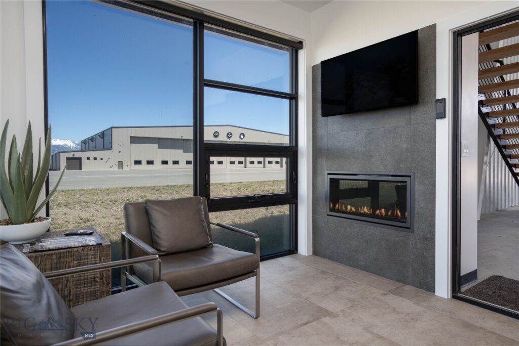 850 Gallatin Field Road, Belgrade MT 59714