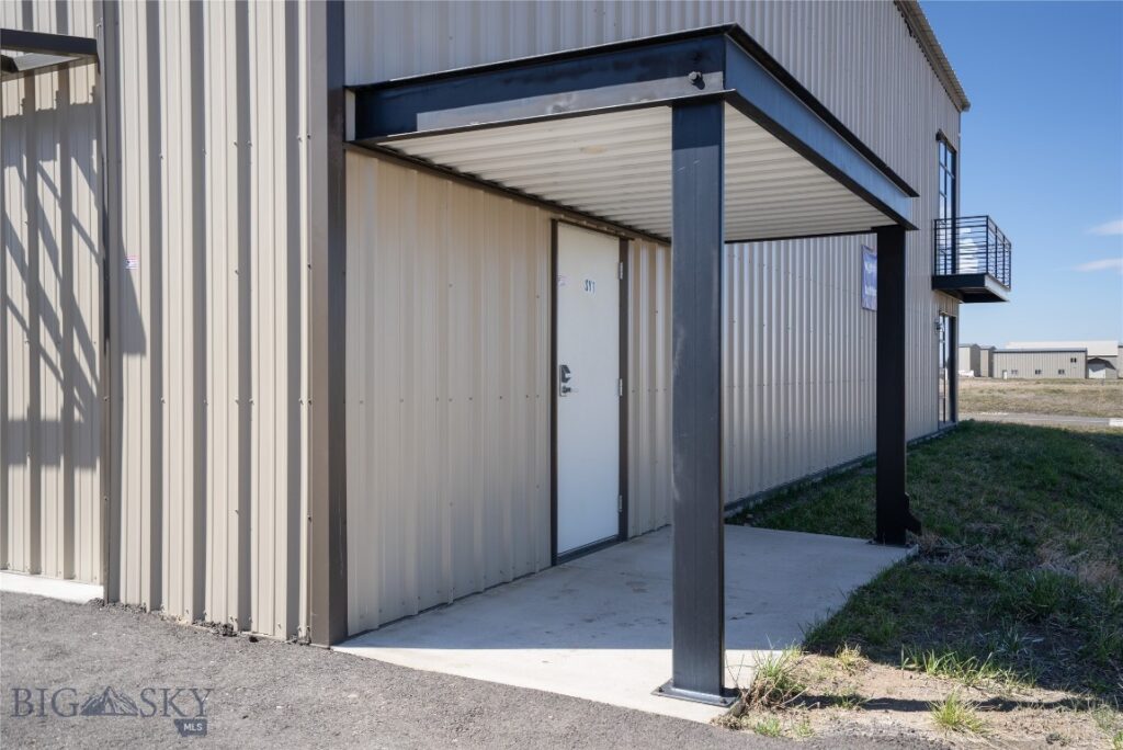 850 Gallatin Field Road, Belgrade MT 59714