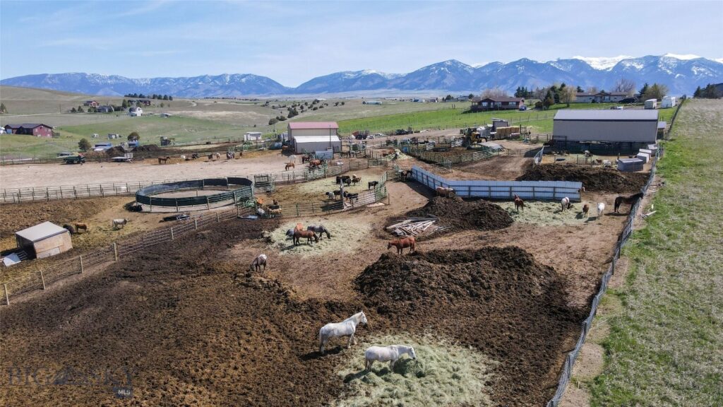 7135 Raven, Belgrade MT 59714