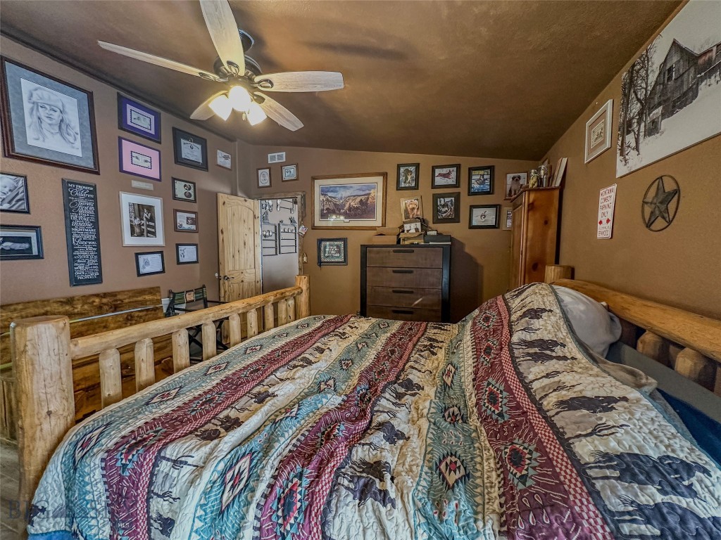 7135 Raven, Belgrade MT 59714