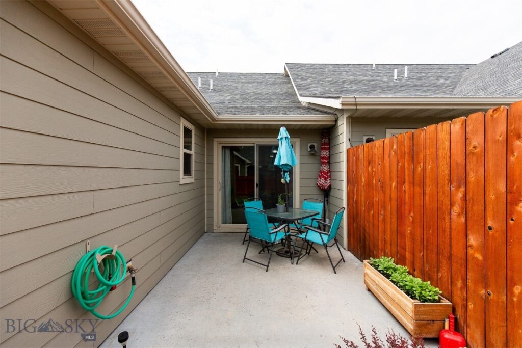 86 Tail Feather, Bozeman MT 59718