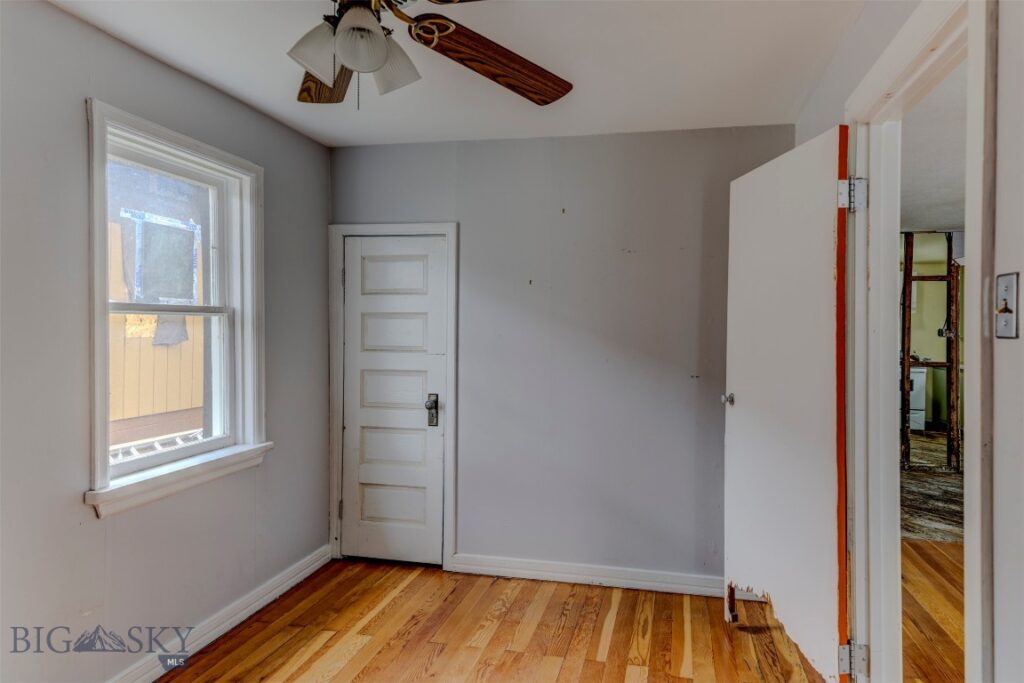 302 S G Street, Livingston MT 59047