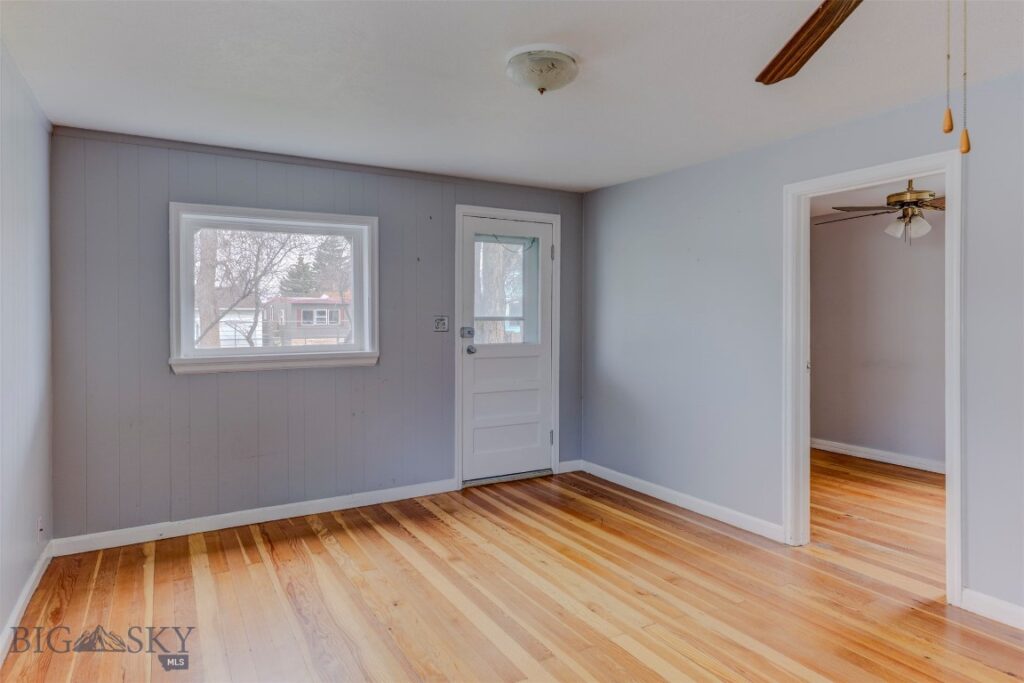 302 S G Street, Livingston MT 59047
