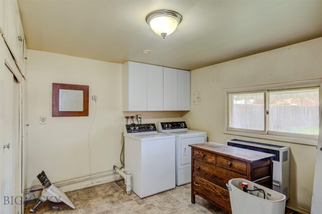 302 S G Street, Livingston MT 59047
