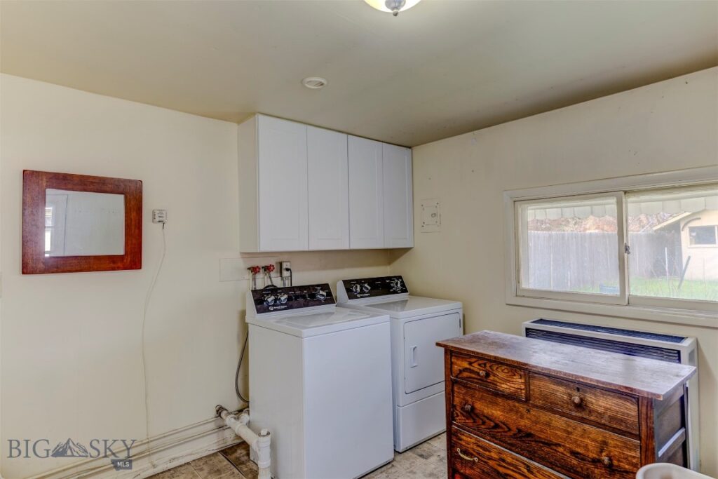 302 S G Street, Livingston MT 59047