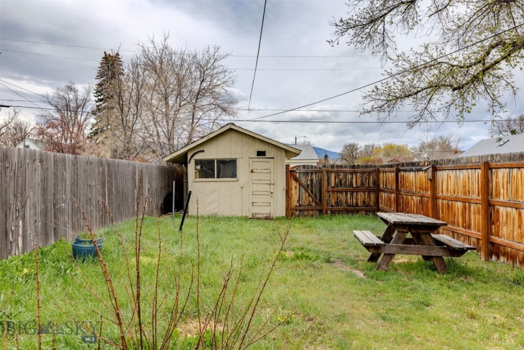 302 S G Street, Livingston MT 59047