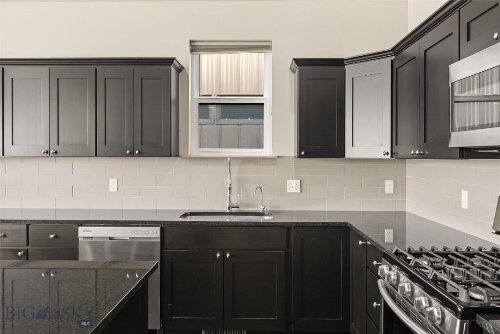 876 Rosa Way, Bozeman MT 59718