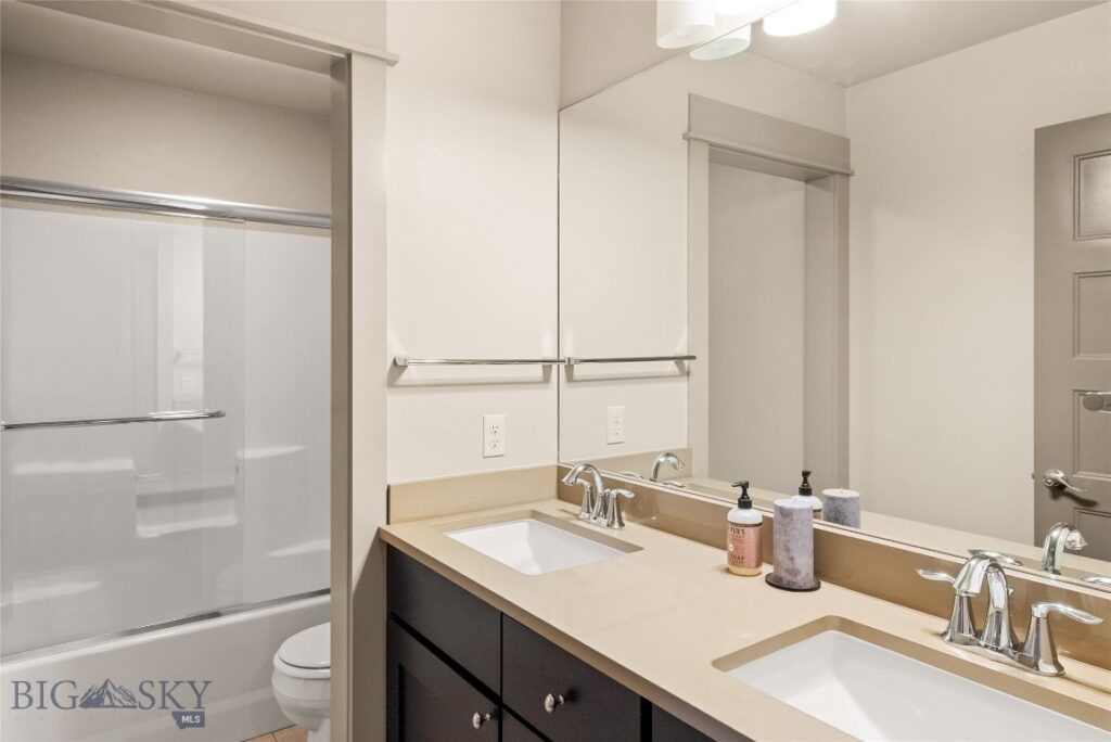 876 Rosa Way, Bozeman MT 59718