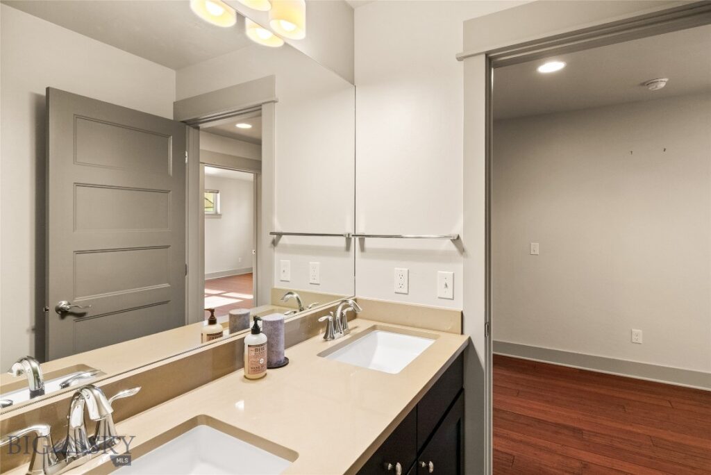 876 Rosa Way, Bozeman MT 59718