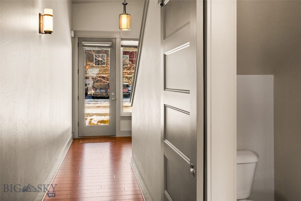 876 Rosa Way, Bozeman MT 59718