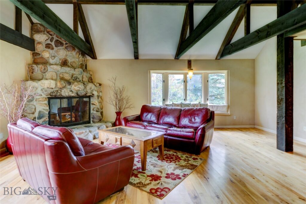 16 9th Street Island Drive, Livingston MT 59047