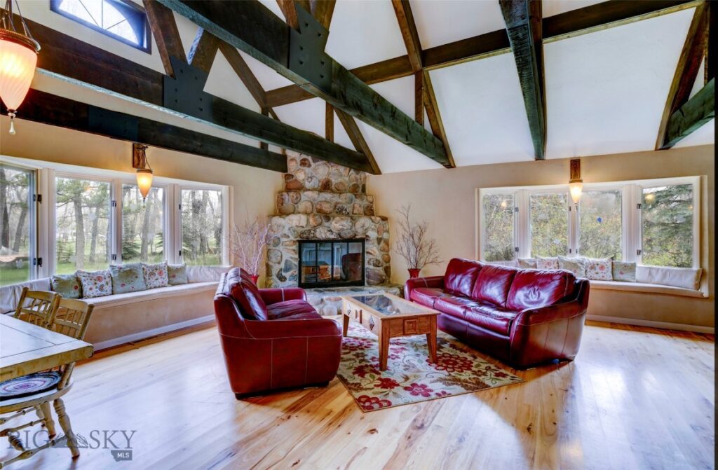 16 9th Street Island Drive, Livingston MT 59047
