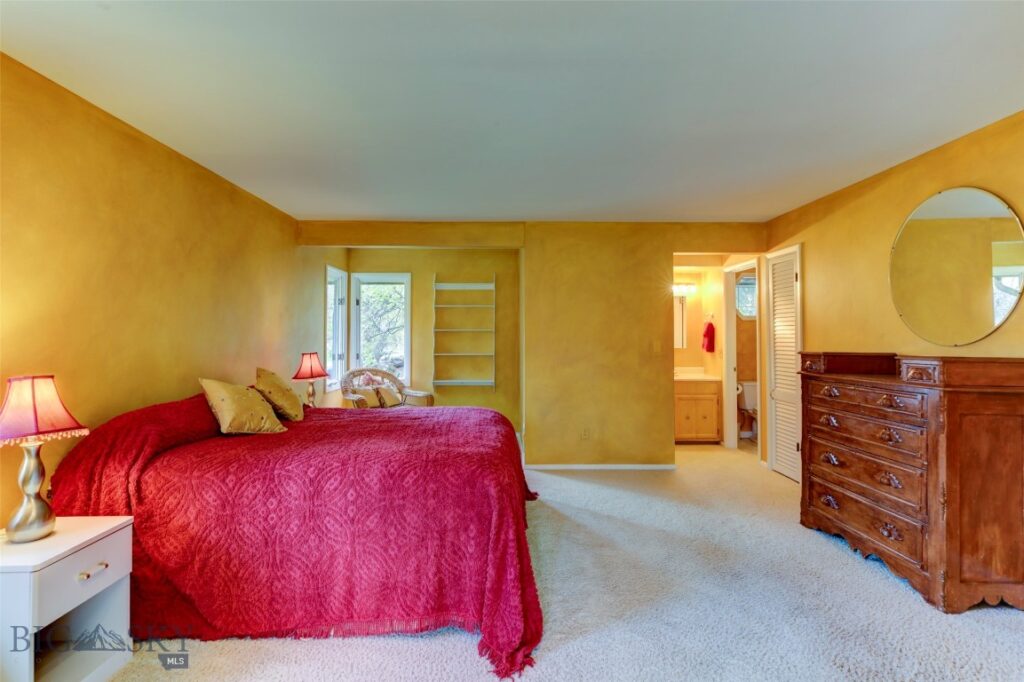 16 9th Street Island Drive, Livingston MT 59047