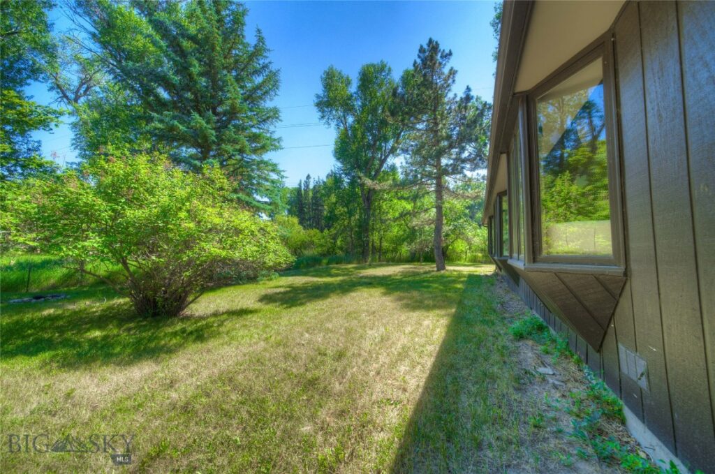 16 9th Street Island Drive, Livingston MT 59047