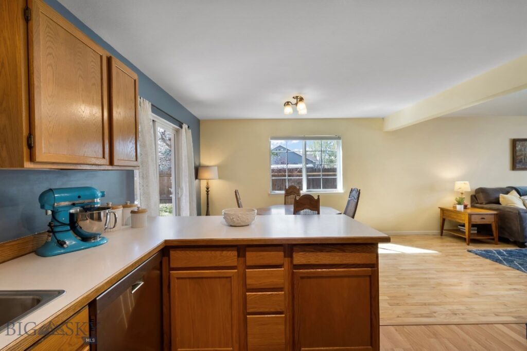 402 Greenway, Bozeman MT 59718