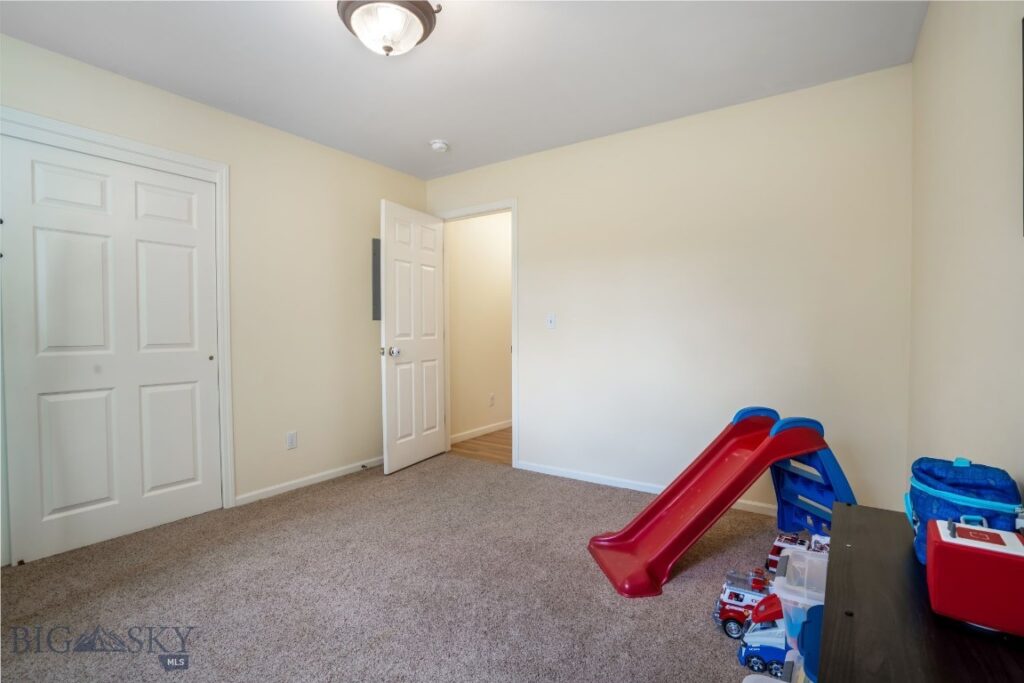 402 Greenway, Bozeman MT 59718