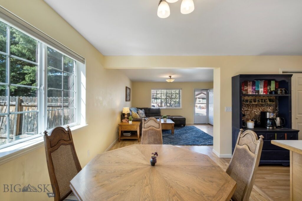 402 Greenway, Bozeman MT 59718