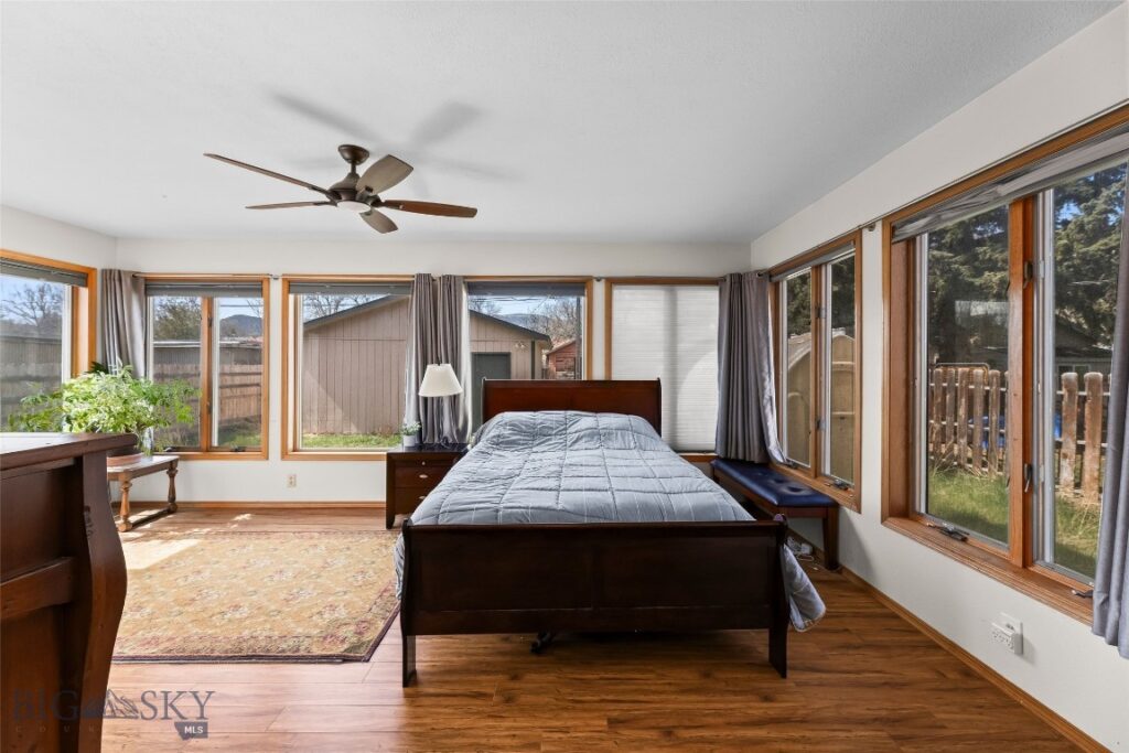 310 S 7th Street, Livingston MT 59047