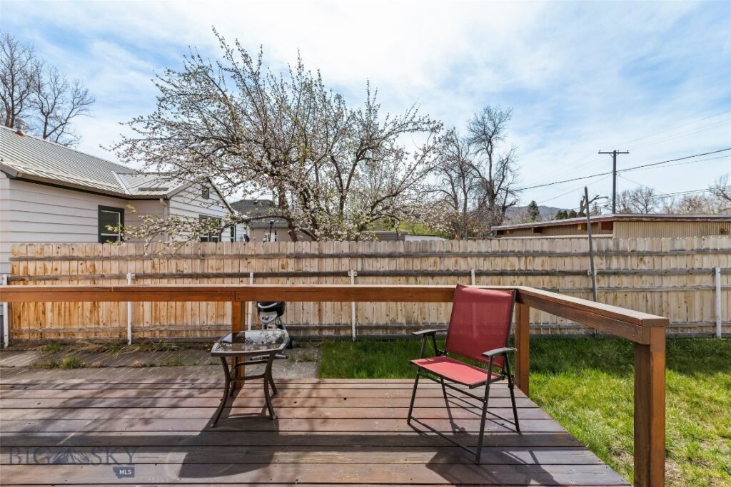 310 S 7th Street, Livingston MT 59047