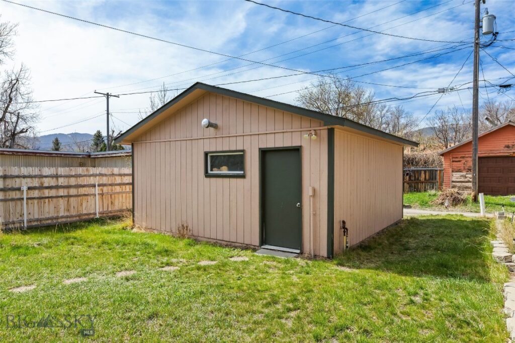 310 S 7th Street, Livingston MT 59047