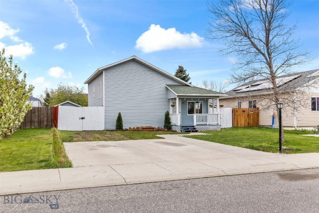 72 W Magnolia Drive, Belgrade MT 59714