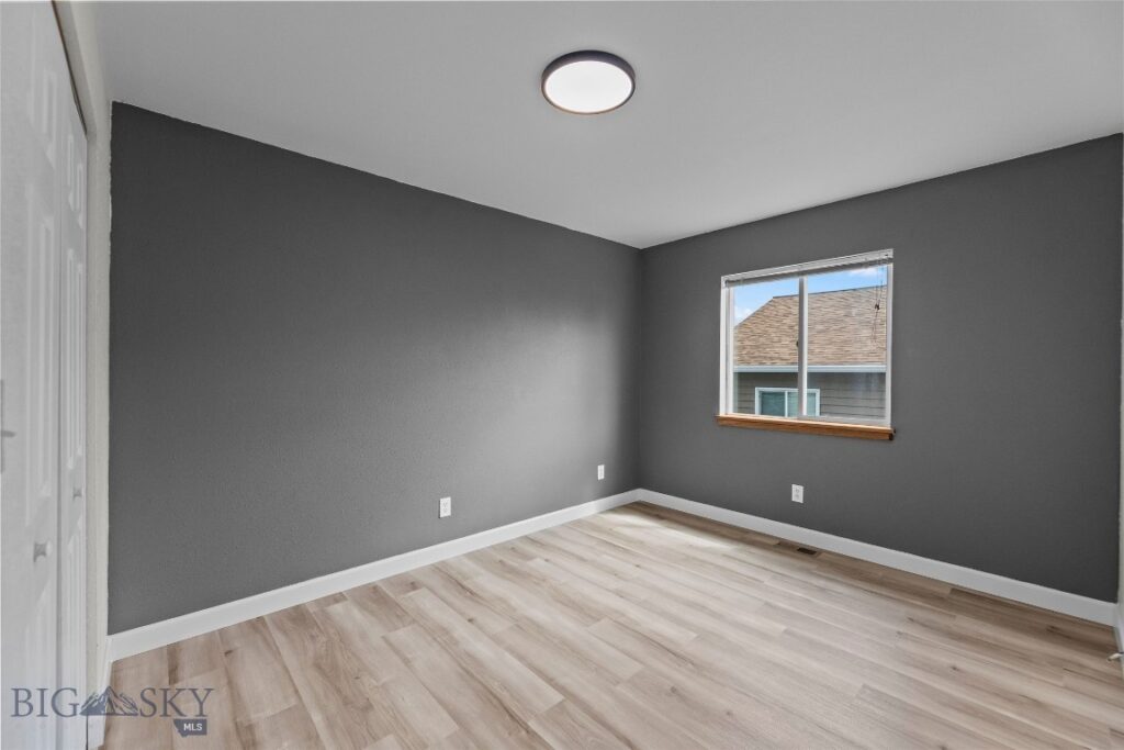 72 W Magnolia Drive, Belgrade MT 59714