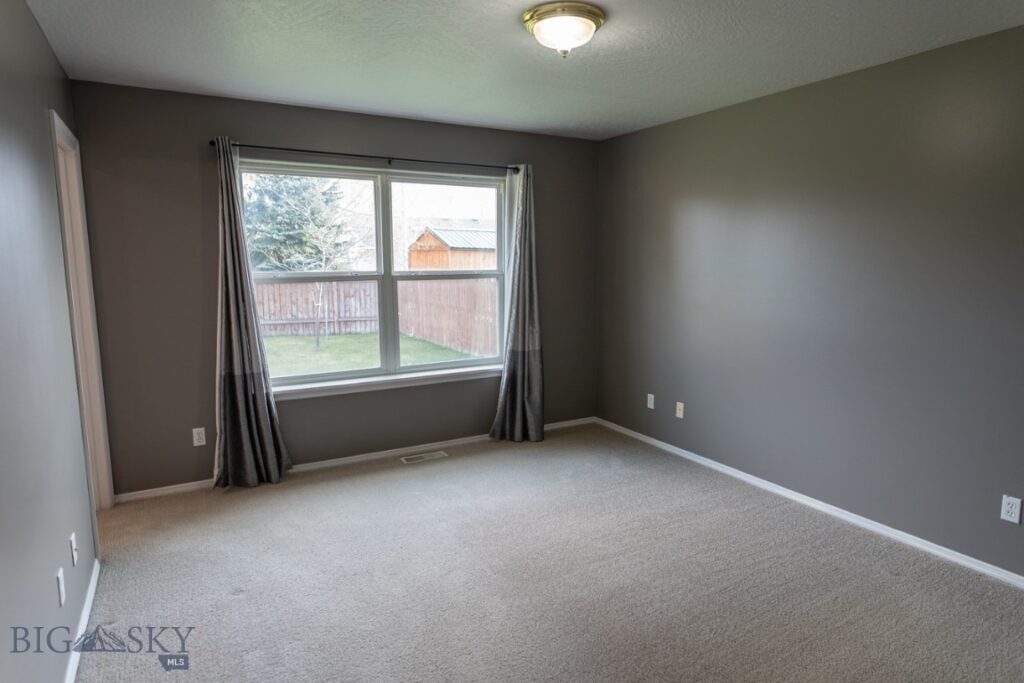 1106 Sunrise Drive, Belgrade MT 59714