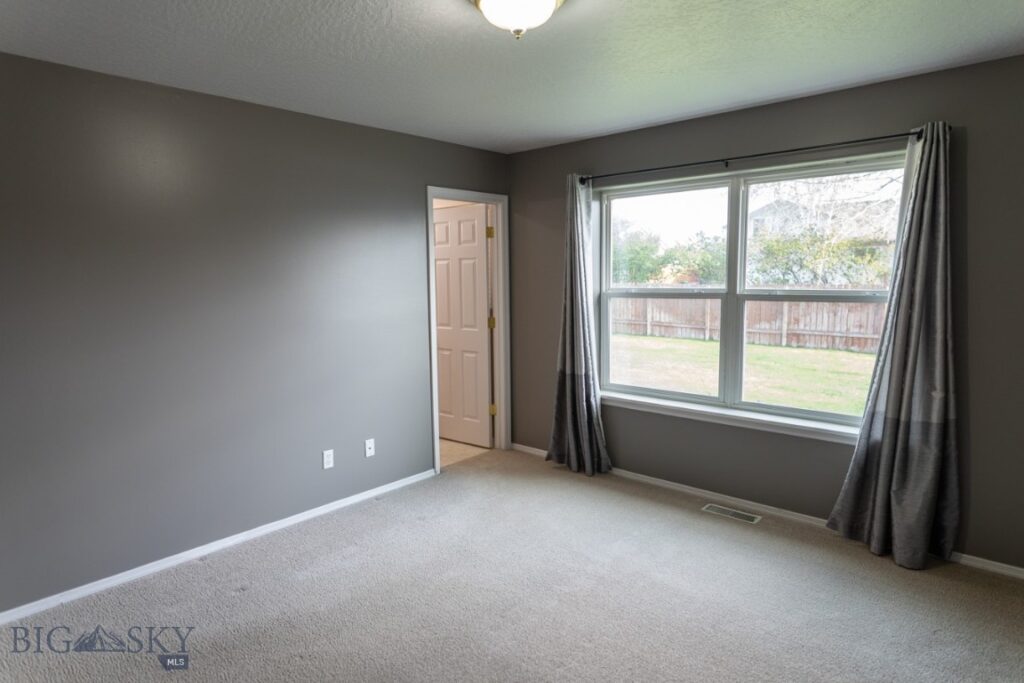 1106 Sunrise Drive, Belgrade MT 59714