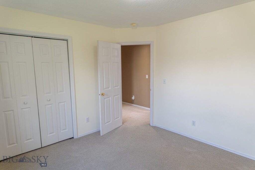 1106 Sunrise Drive, Belgrade MT 59714