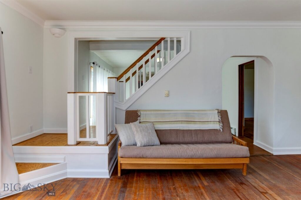 332 S K Street, Livingston MT 59047