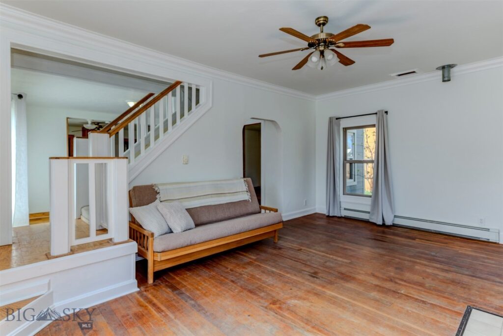 332 S K Street, Livingston MT 59047