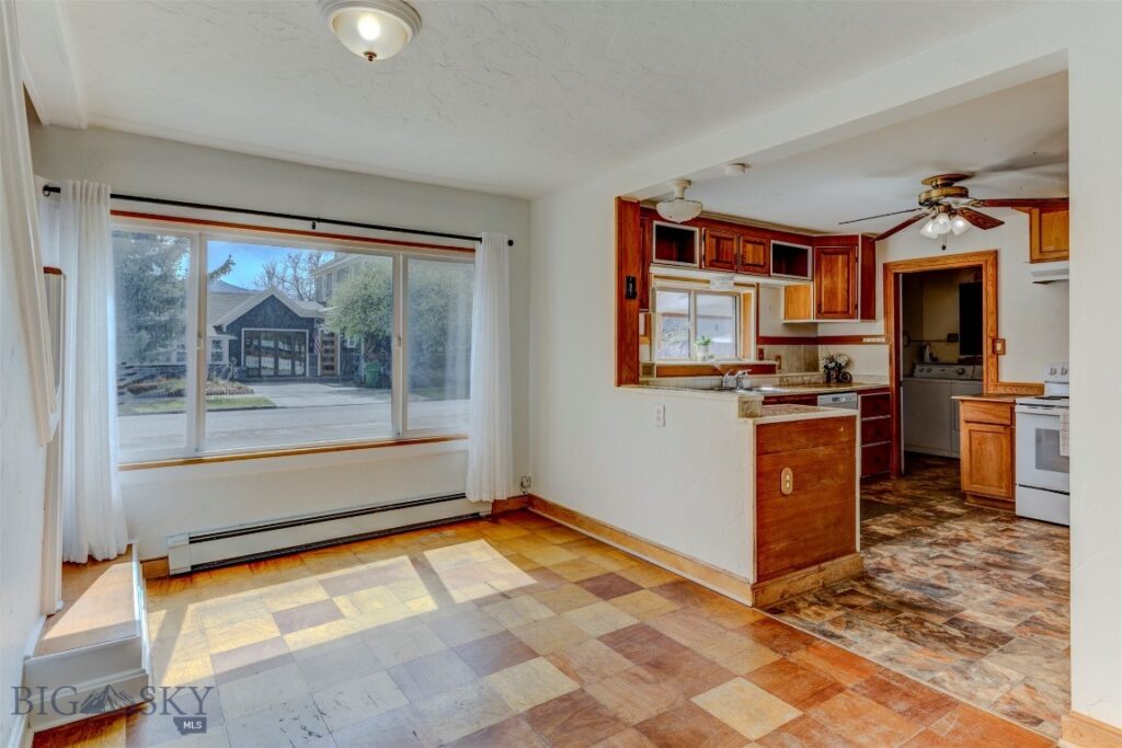 332 S K Street, Livingston MT 59047